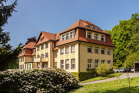 Blick auf das Kurhaus "Haus am Jonsberg"