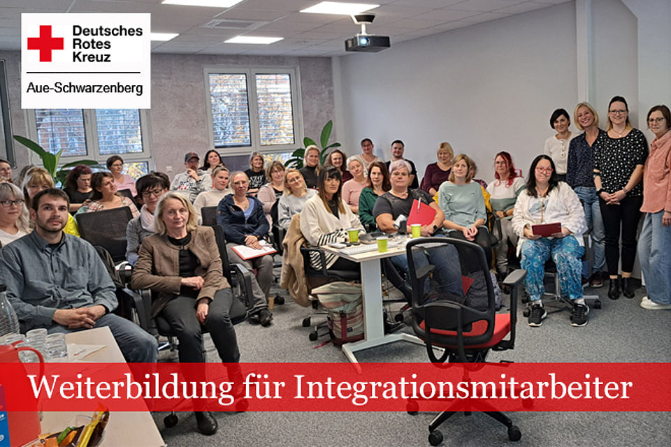 Gruppenbild der Integrationshelfer im Beratungsraum